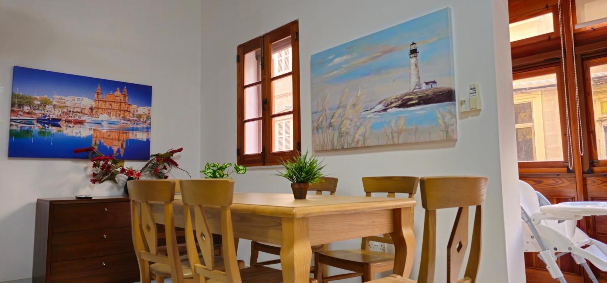 3 Floors Villa On Promenade 4 Bedrooms 3 Bathrooms สลีมา ภายนอก รูปภาพ